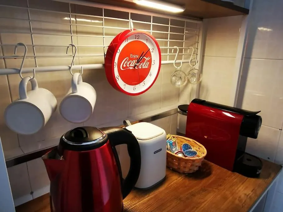La Regina Tiberina Apartment Rome
